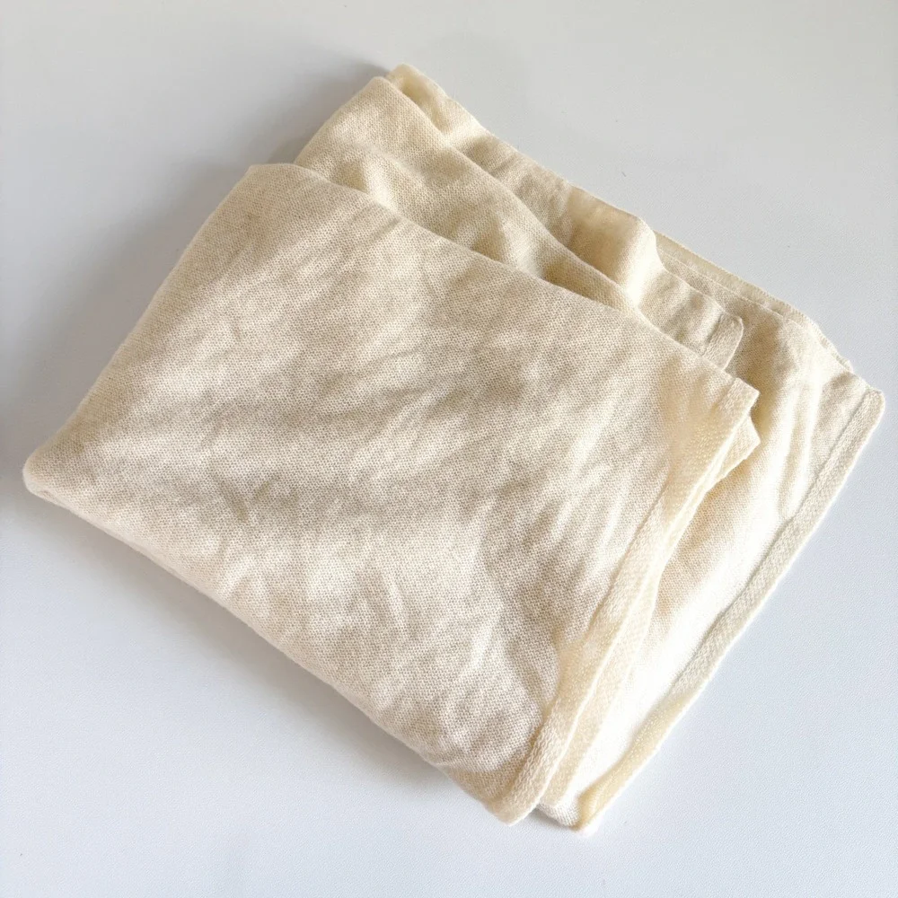 Lingua Franca Womens Ivory 100% Cashmere Lightweight Cozy Quiet Luxury Scarf